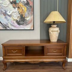 Klasik Ceviz Cila TV Sehpası