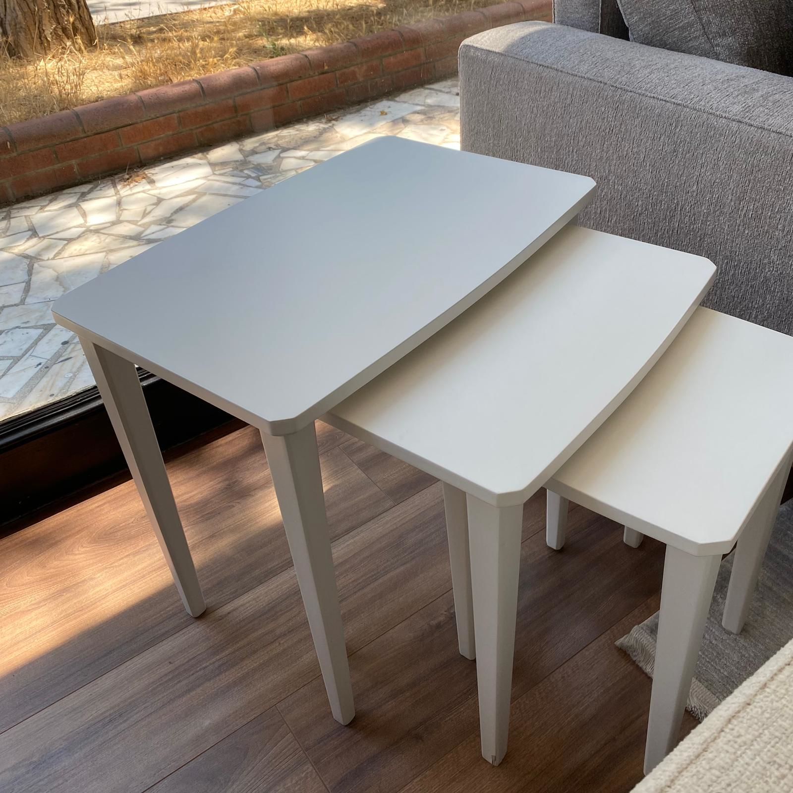 Üçlü Beyaz Zigon Sehpa